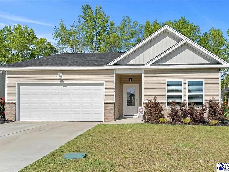 1st image of 1423 Bourbon Dr