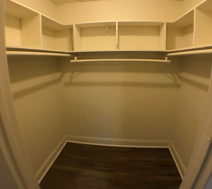 1st image of 5034 Manzanita Ave APT 1