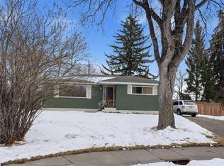 3 Hartford Pl NW, Calgary, AB T2K2A9