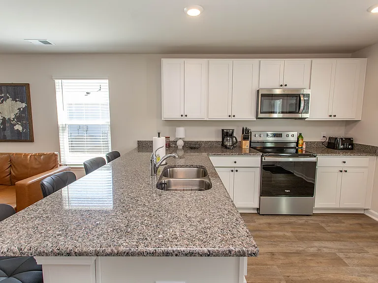 1800 Whispering Pine St SW — Photo 8