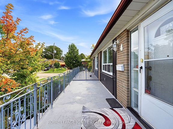 3rd image of 4 Buttercup Ct