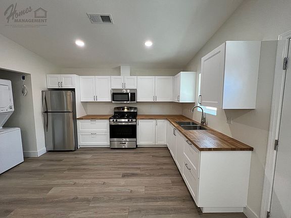 2nd image of 790-792 N Alda Dr