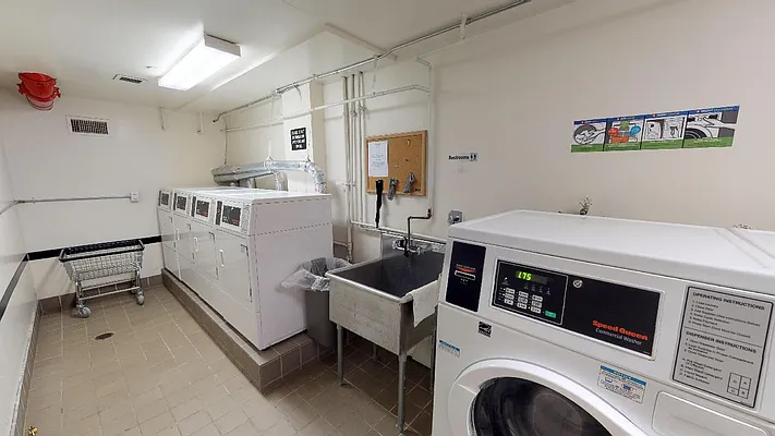 Rented by Metro Garden Realty NYC | media 4