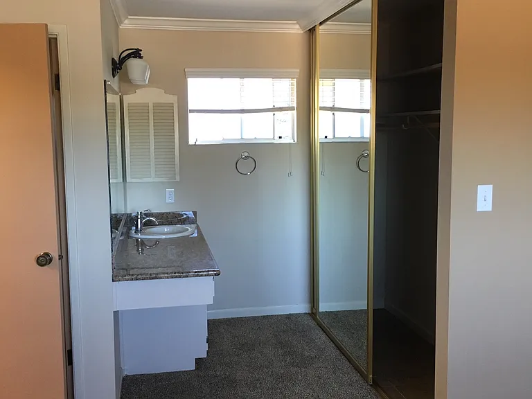 Pinehaven Garden Apartments — Photo 19