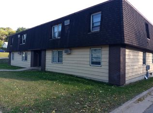 2527 Sessions St UNIT 5, Eau Claire, WI 54701