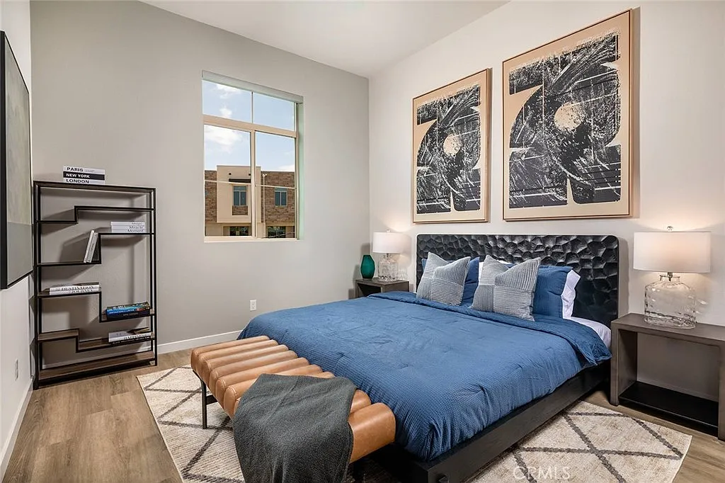 2 bed, 2.5 bath, 1273 sqft, $3,990 — Photo 1