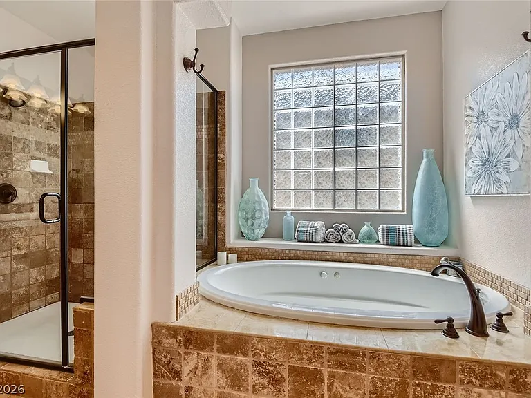 1041 Baronet Dr — Photo 27