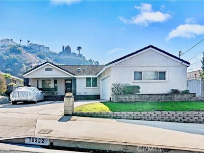 10222 Roscoe Blvd, Sun Valley, CA, 91352