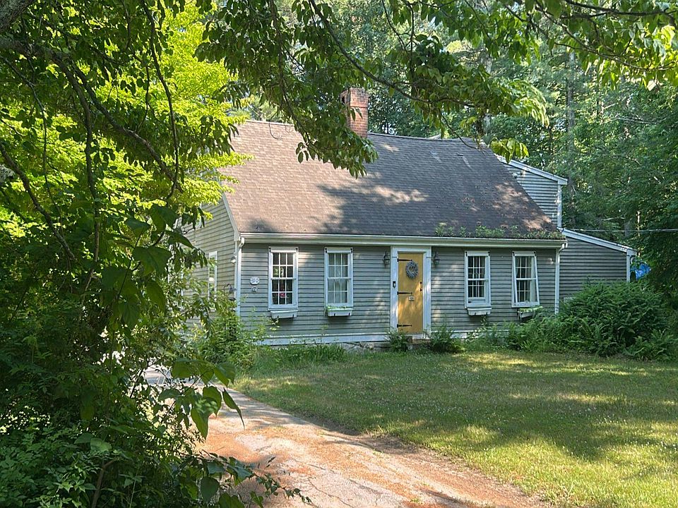2nd image of 350 Elm St