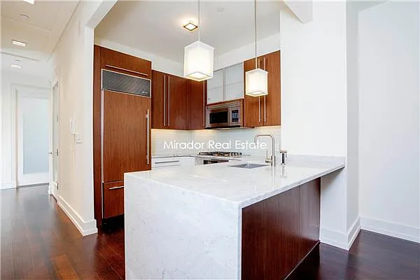 Rented by Mirador Real Estate | media 16