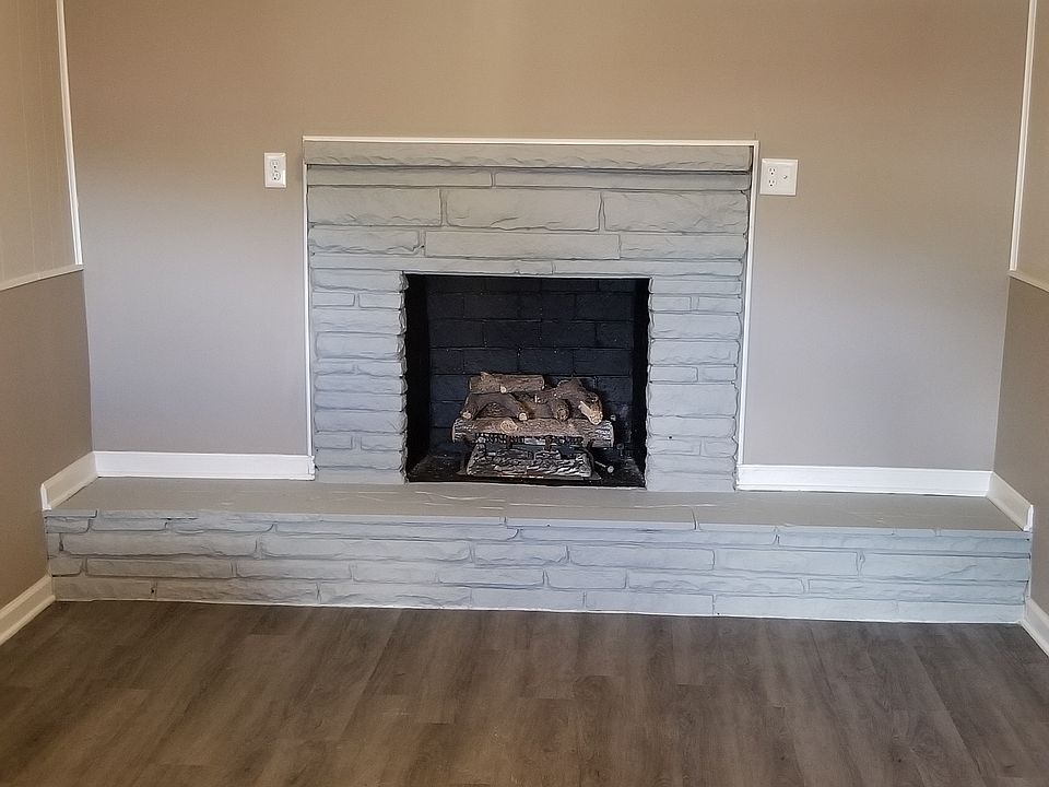 1st image of 553 Brookhaven Dr