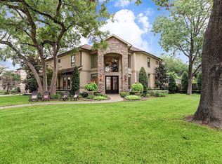 1316 Neeley Dr, Houston, TX 77055