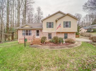 272 Keeble Creek Dr, Jasper, GA 30143