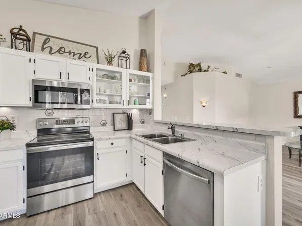 6701 S CORAL GABLE Drive, Chandler, AZ 85249