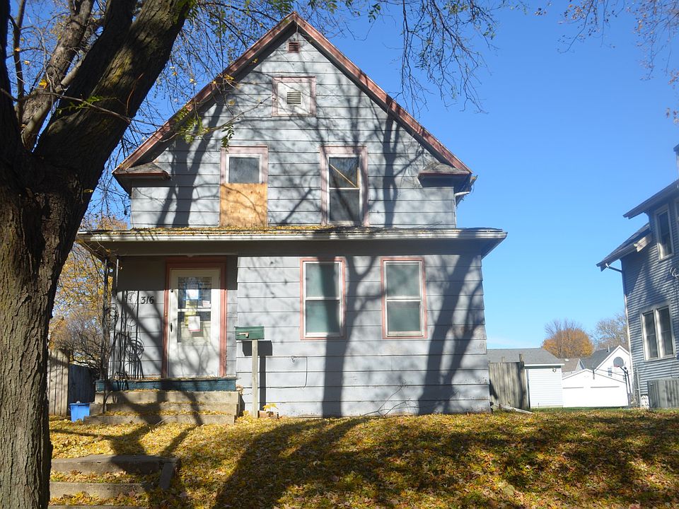 1st image of 316 14th St NW