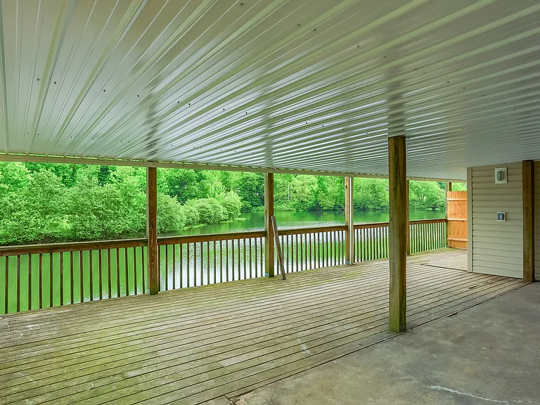 201 Kathleen Dr #2 — Photo 19