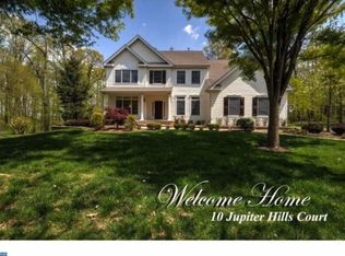 10 Jupiter Hills Ct, Skillman, NJ 08558