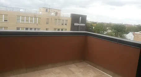 Sold by Starealty Estate LLC