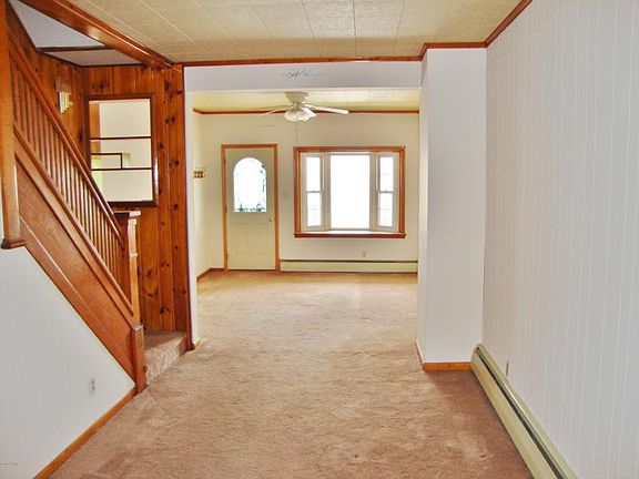 Living & Family Rooms