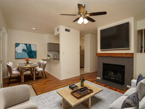2121 El Paseo St APT 1503, Houston, TX 77054