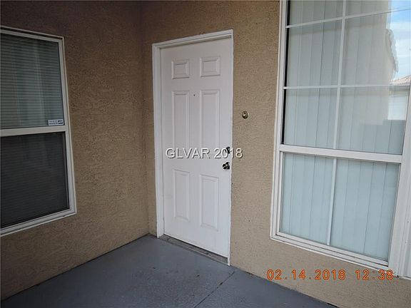 2nd image of 3608 Monarcas St Unit 101