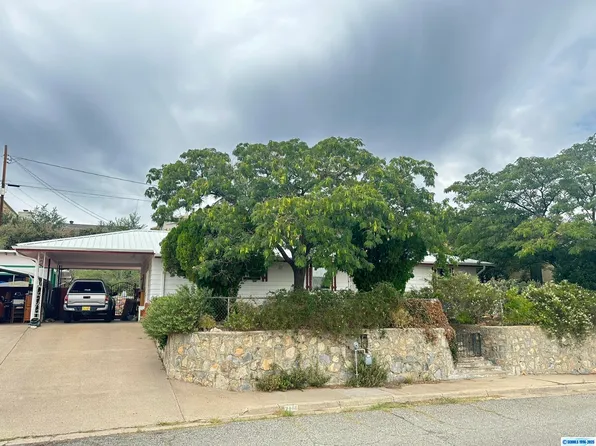 2111 N Juniper Ave, Silver City, NM 88061