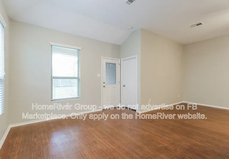 11427 Ryan Ct — Photo 6