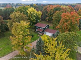 5879 N Dewitt Rd, Saint Johns, MI 48879