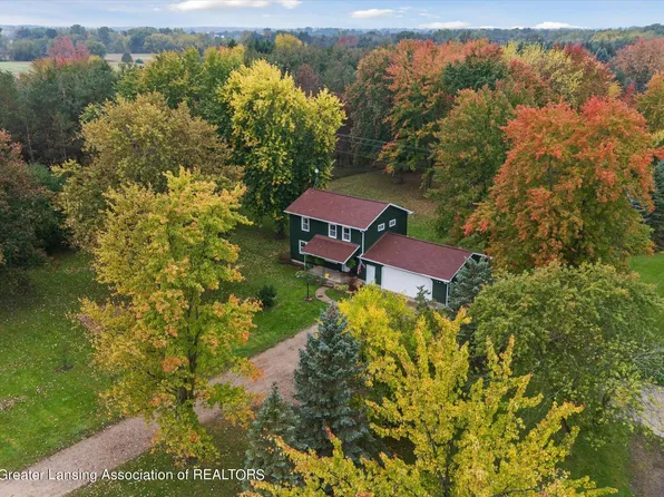 5879 N Dewitt Rd, Saint Johns, MI 48879