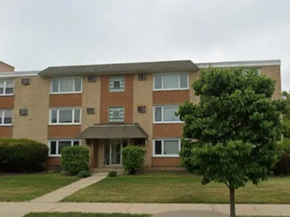 1211 Brown St APT 3C, Des Plaines, IL 60016