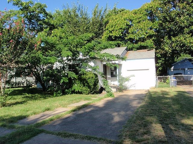 1st image of 1311 Wayne St