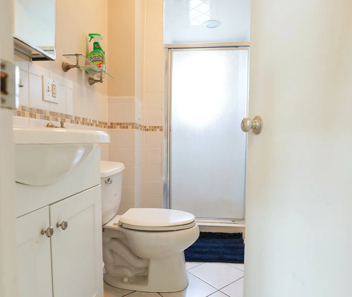 4 bed, 1700 sqft, $4,300 — Photo 4