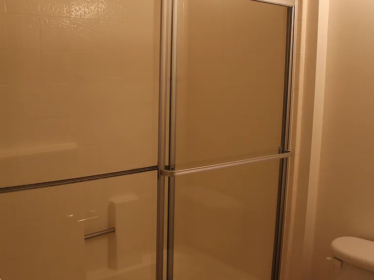 2nd bathroom