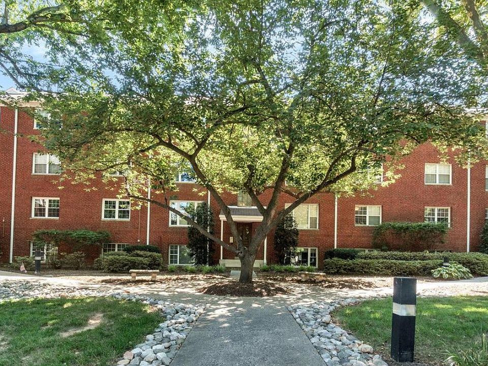 1st image of 1423 N Nash St APT 2