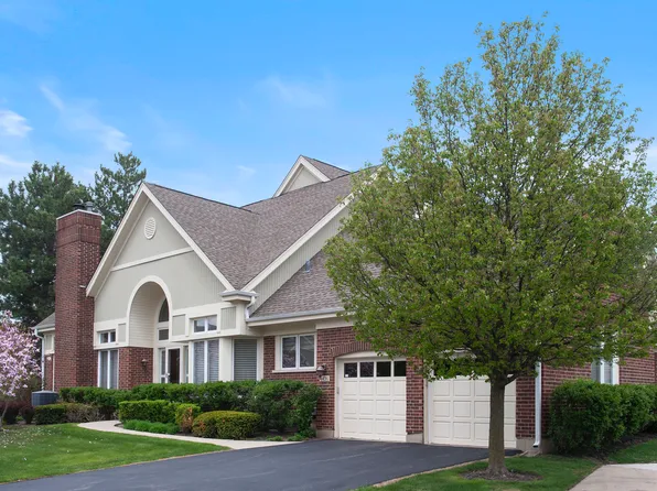 4436 Four Winds Ln, Northbrook, IL 60062