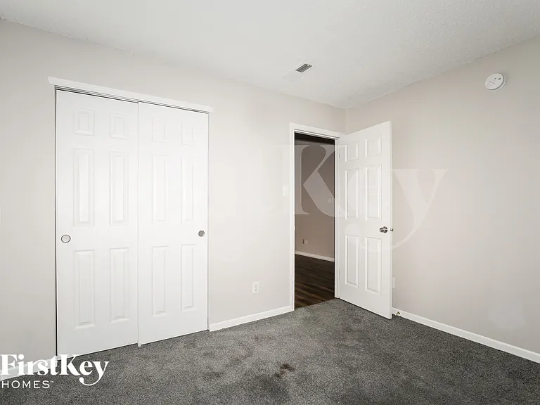 12168 Lindley Dr — Photo 15