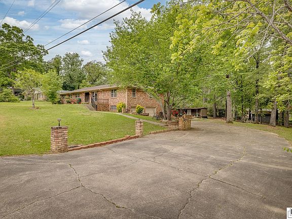 2nd image of 106 Parkdale Dr