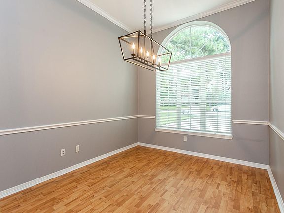 5th image of 18511 Bluewater Cove Dr