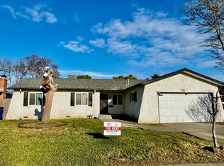 2903 Caesar Ave, Clovis, CA 93612