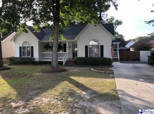 626 Red Tip Cir, Florence, SC 29505