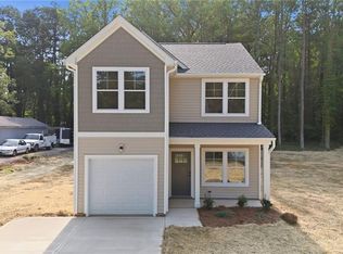 122 Maplewood Ave, Thomasville, NC 27360