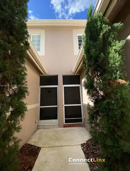 2041 Pompeii Ct — Photo 17