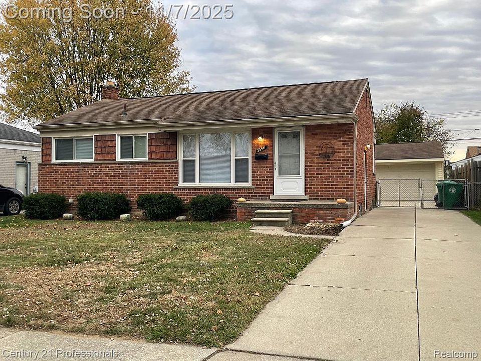 1st image of 33541 Florence St