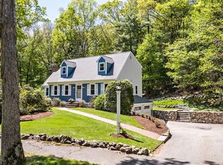 105 Smoke Hill Ridge Rd, Marshfield, MA 02050