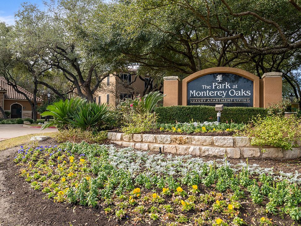 Welcoming community signage