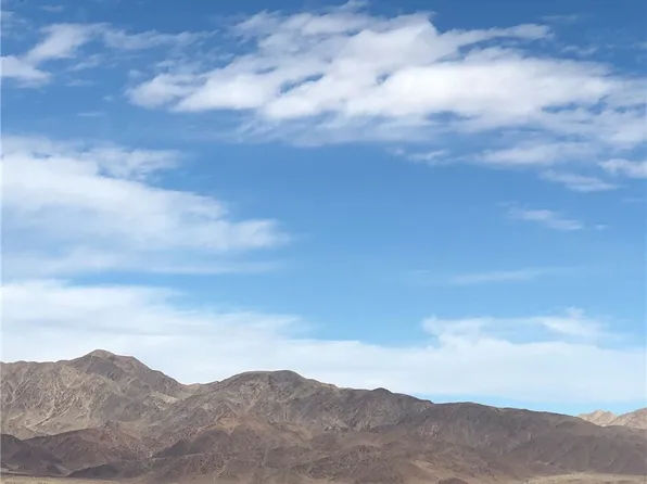 62718123 Amboy Rd, Twentynine Palms, CA 92277