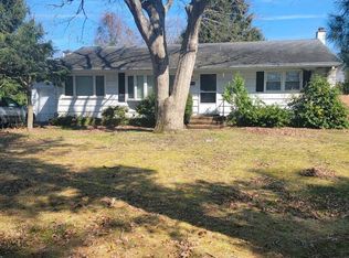 516 Hunters Rd, Brick, NJ 08724