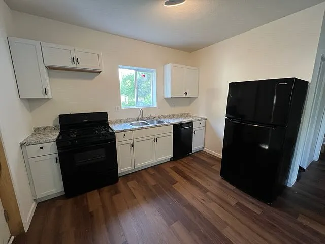 127 Brunswick Dr — Photo 4