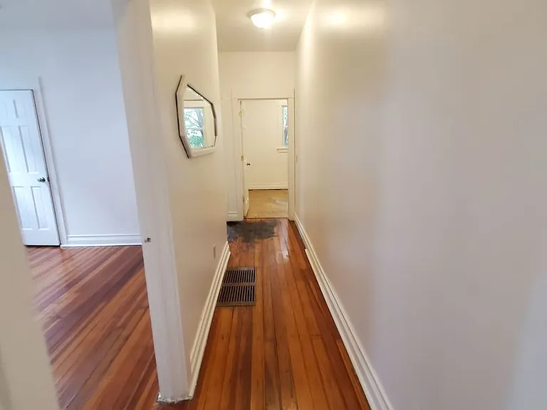 900 W Villa St. (Duplex) — Photo 6