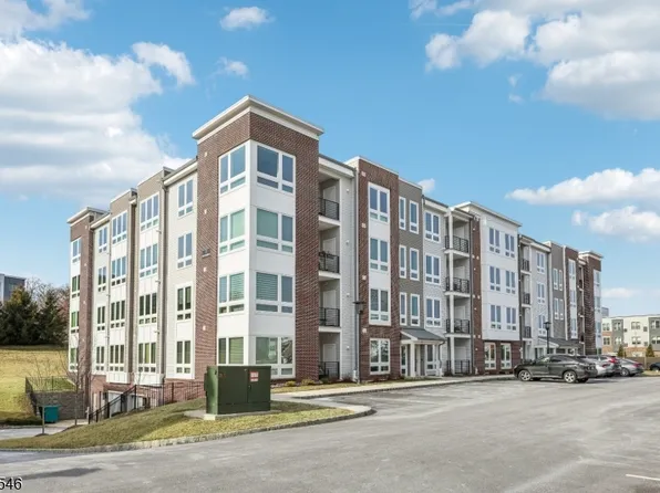 2 Vanderbilt Blvd #308, Florham Park Boro, NJ 07932